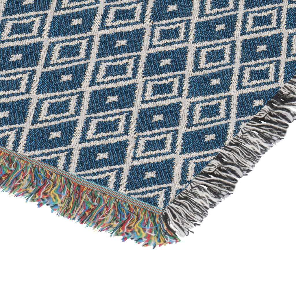 Diamond Lattice Woven Blanket